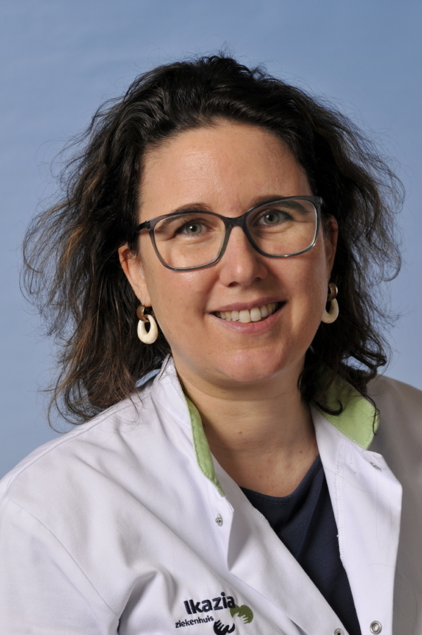 Dokter van der Avoort (gynaecoloog)