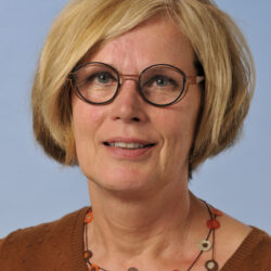 Groot, mw. M. (Martie) de