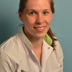 Visser, mw. A.E. (Anna)